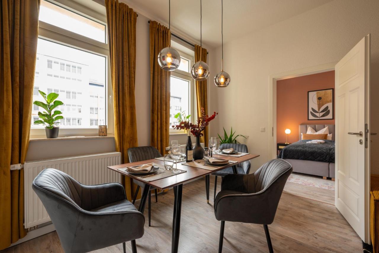 גרה Maremar - Design Apartment - Luxus Boxspringbett - Zentral - Kueche - Arbeitsplatz - Highspeed Wlan מראה חיצוני תמונה